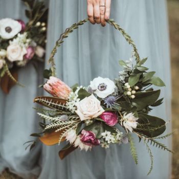 Hoop-Bouquet